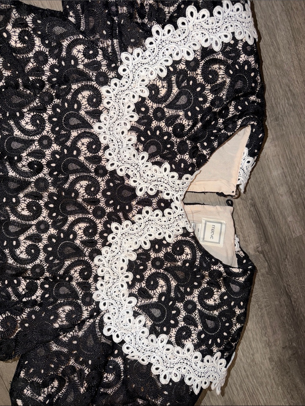 ❤️🔥Firm Price❤️🔥Maeve puff sleeve collared lace mini dress - Picture 11 of 14